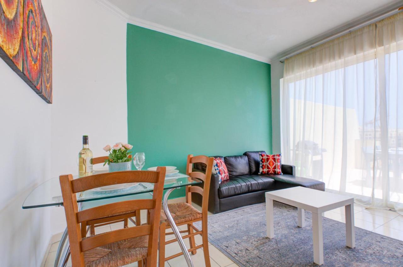 Morina Court - Seaview Apartments And Penthouse In St Julians By Shortletsmalta San Giuliano Esterno foto