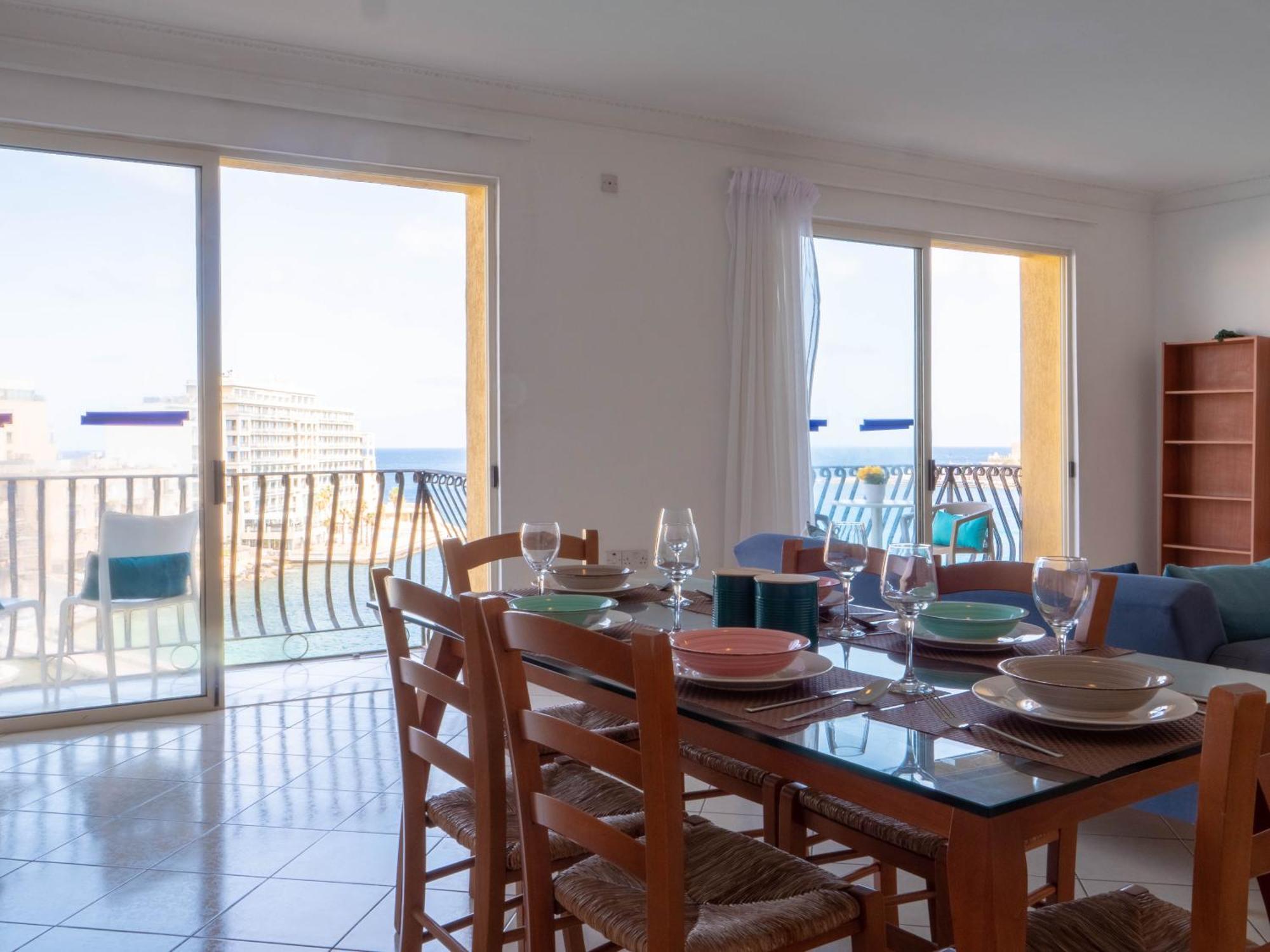 Morina Court - Seaview Apartments And Penthouse In St Julians By Shortletsmalta San Giuliano Esterno foto