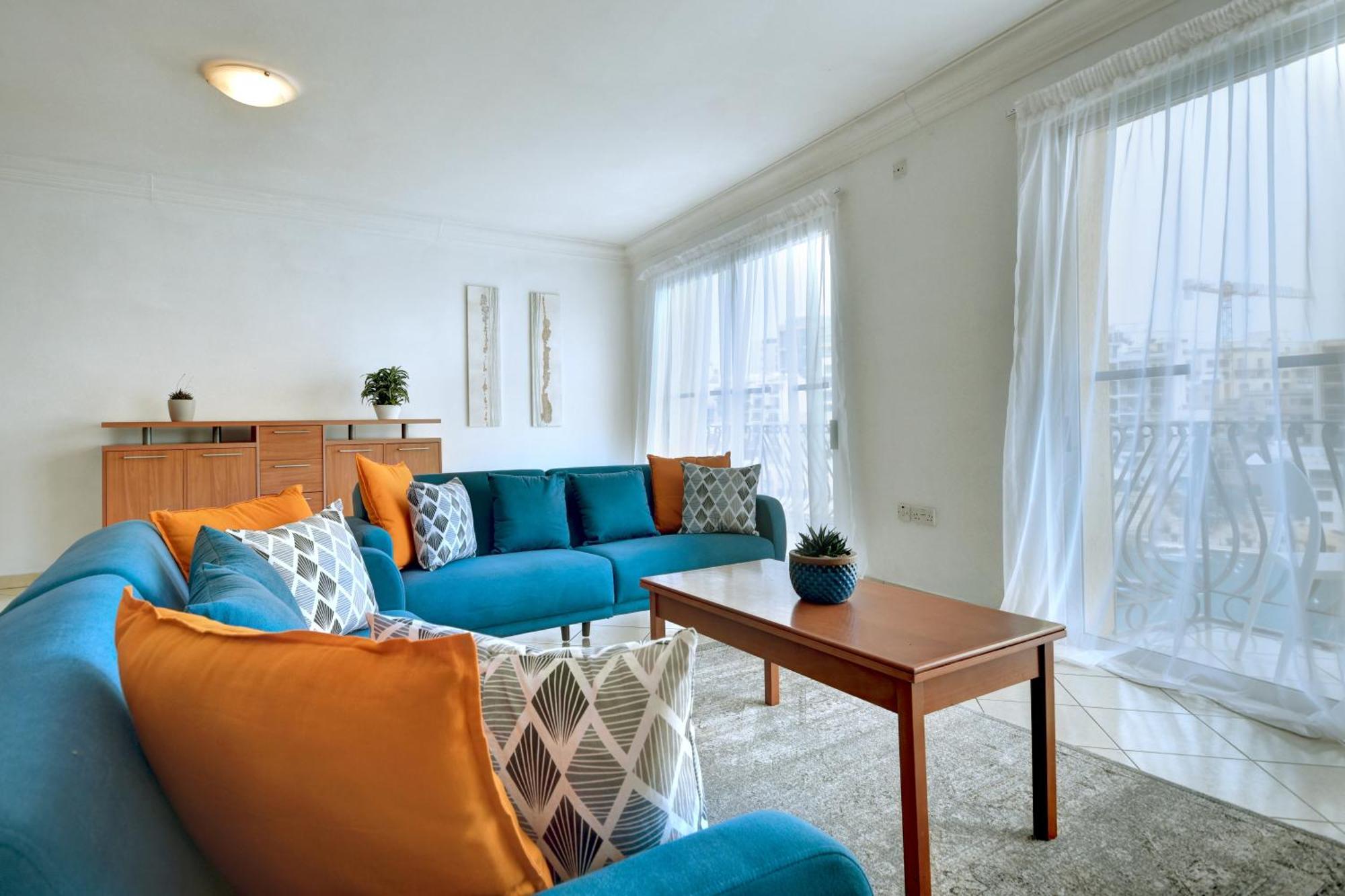 Morina Court - Seaview Apartments And Penthouse In St Julians By Shortletsmalta San Giuliano Esterno foto