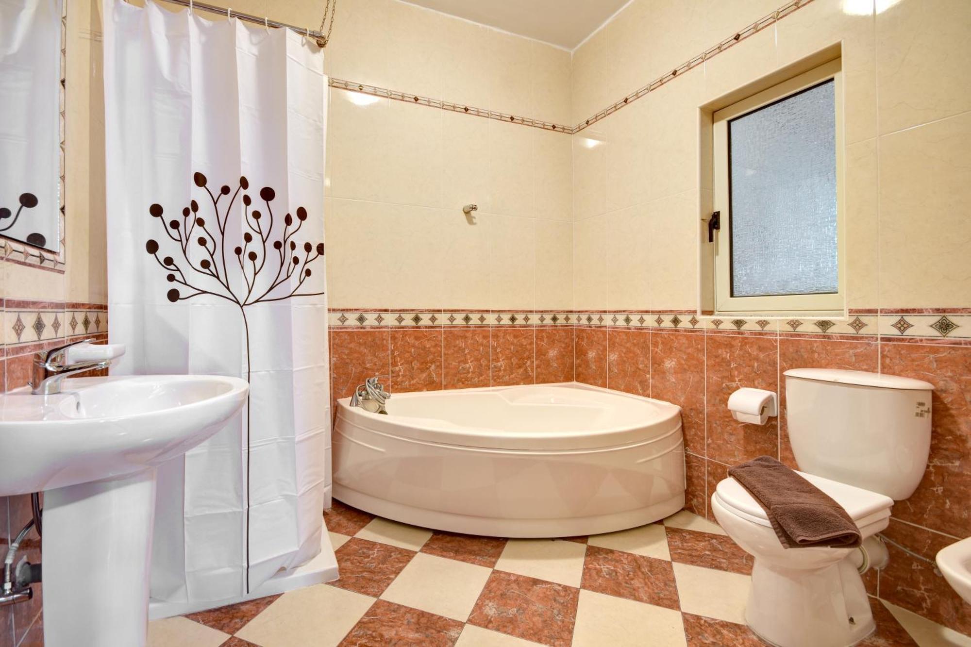 Morina Court - Seaview Apartments And Penthouse In St Julians By Shortletsmalta San Giuliano Esterno foto
