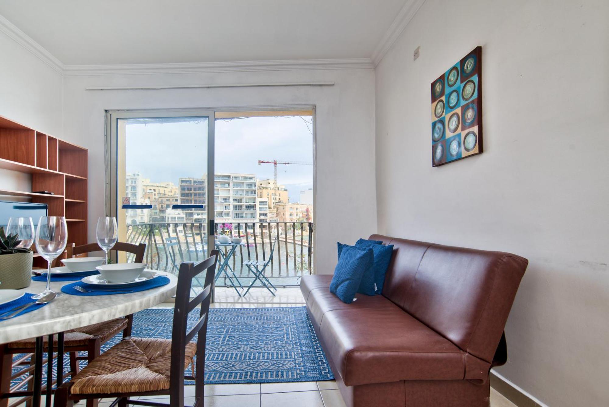 Morina Court - Seaview Apartments And Penthouse In St Julians By Shortletsmalta San Giuliano Esterno foto