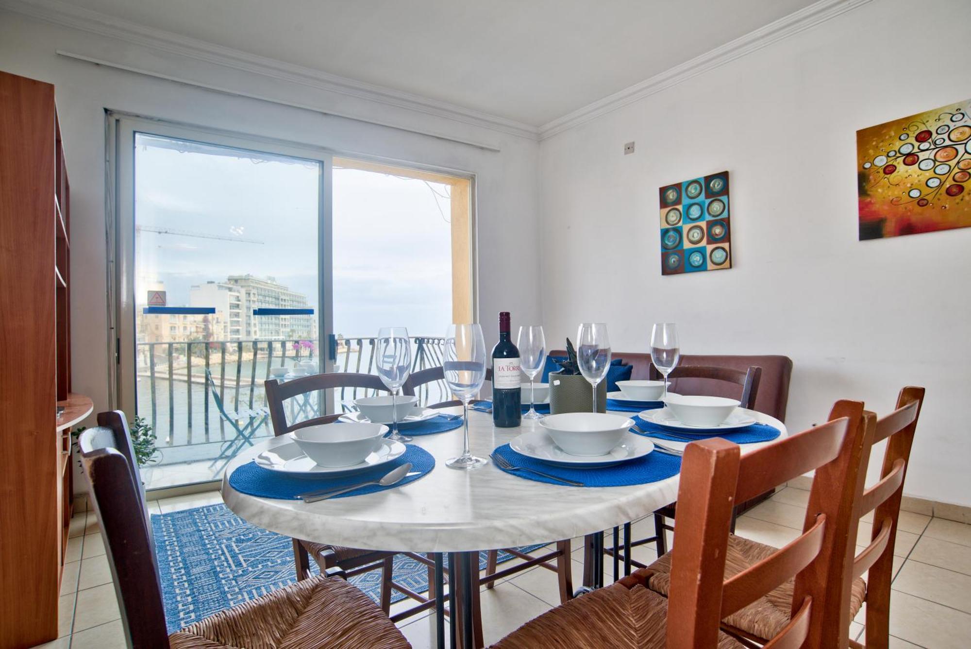 Morina Court - Seaview Apartments And Penthouse In St Julians By Shortletsmalta San Giuliano Esterno foto